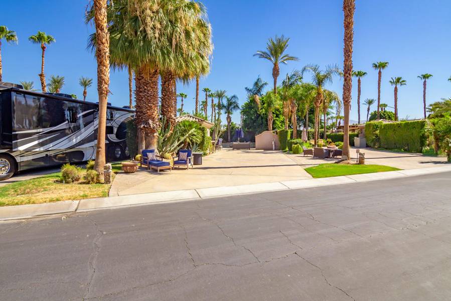 80501 Avenue 48 #14, Indio, CA 92201