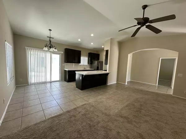 Cathedral City, CA 92234,67684 Rio Arapaho RD