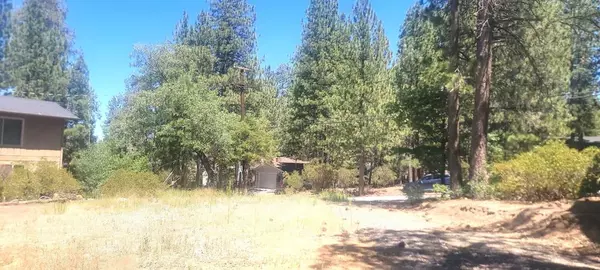 774 St Moritz DR, Big Bear, CA 92315