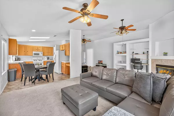Indio, CA 92201,82587 Delano DR
