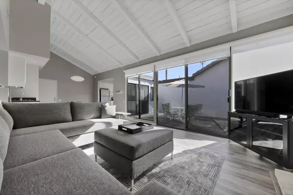Palm Springs, CA 92264,Address not disclosed