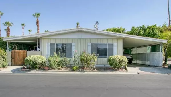 36 Club Circle DR, Palm Springs, CA 92264