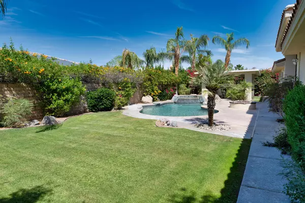 Rancho Mirage, CA 92270,12 Varsity CIR
