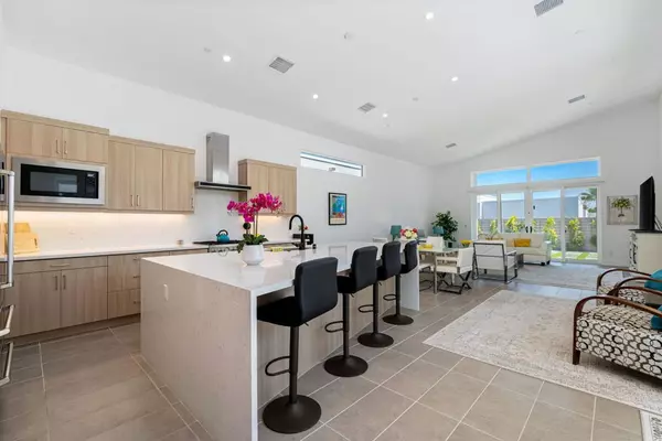 845 Nugget LN, Palm Springs, CA 92262