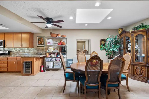 Indio, CA 92201,49275 Douglas ST