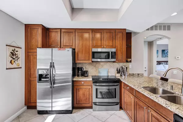 Cathedral City, CA 92234,67320 Cumbres CT