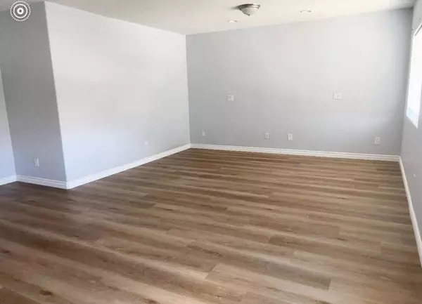 Cathedral City, CA 92234,33113 Campus LN