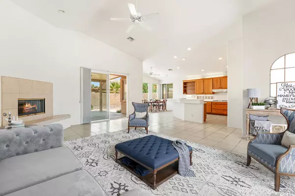 La Quinta, CA 92253,79528 Morning Glory CT