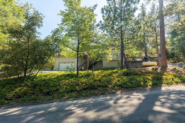 26800 Meadow Glen DR, Idyllwild, CA 92549