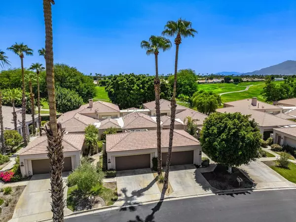 54374 Oak Tree, La Quinta, CA 92253