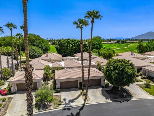 La Quinta, CA 92253,54374 Oak Tree