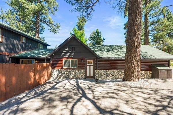 Big Bear, CA 92315,39965 Hillcrest DR