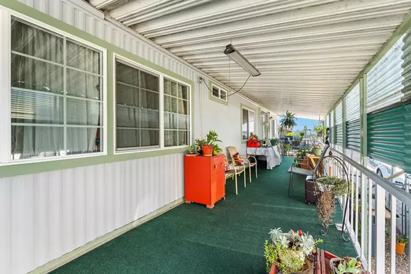 Rialto, CA 92376,200 W San Bernardino AVE #69