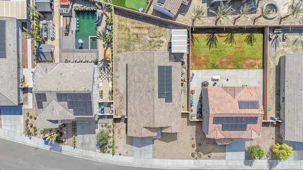 Coachella, CA 92236,53020 Torino PL