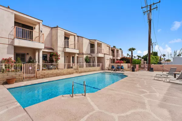 401 E Vista Chino #6, Palm Springs, CA 92262