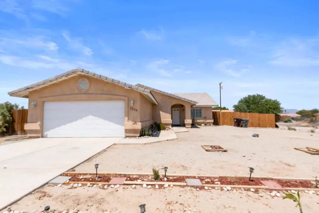 Thermal, CA 92274,1254 Indian Ocean AVE