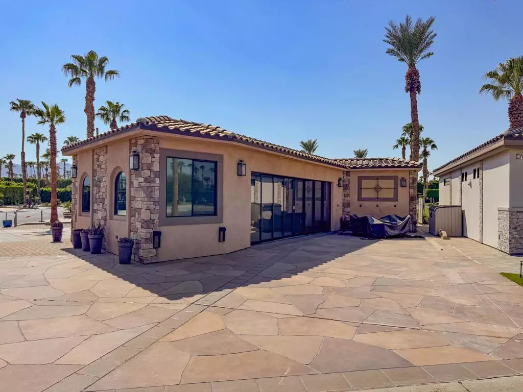 Indio, CA 92201,80394 Ave 48 #308