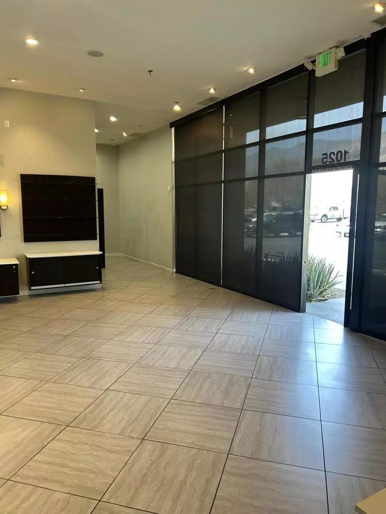 Palm Springs, CA 92264,2465 Palm Canyon DR #1025