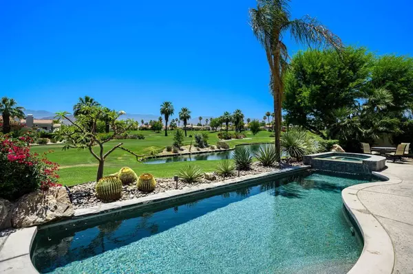 945 Hawk Hill TRL, Palm Desert, CA 92211
