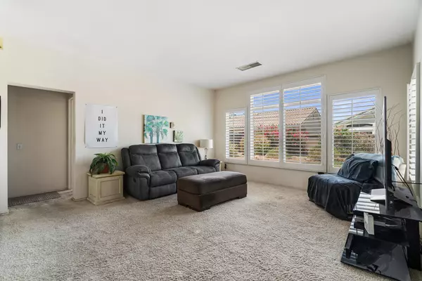 Palm Desert, CA 92211,78948 Waterford LN