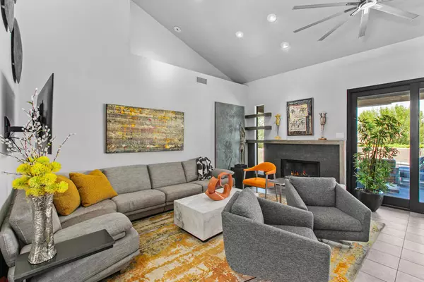 Palm Desert, CA 92260,73698 Irontree DR