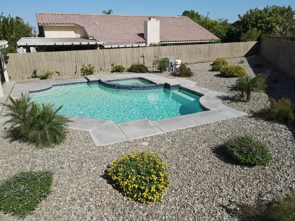 La Quinta, CA 92253,44430 Buttercup LN