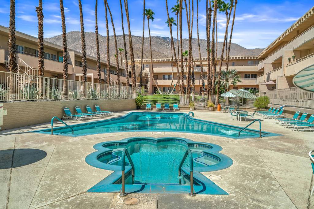 Palm Springs, CA 92262,277 E Alejo RD #219