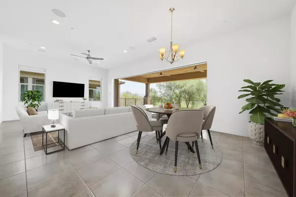 Palm Desert, CA 92260,803 Retreat CIR
