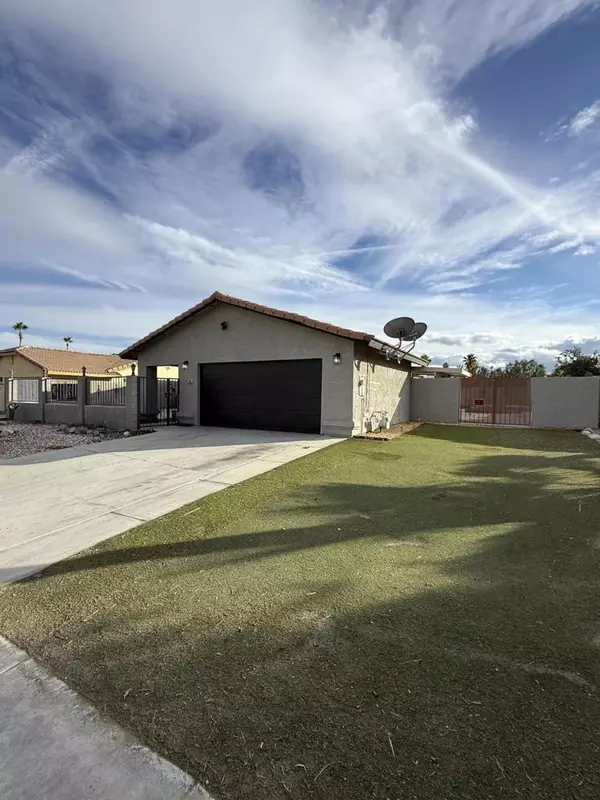 67855 Paletero RD, Cathedral City, CA 92234