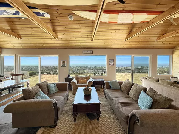 San Clemente, CA 92673,4103 Calle Bienvenido