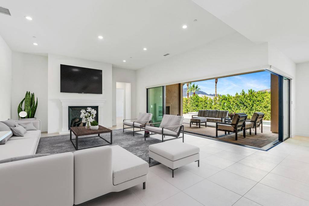 La Quinta, CA 92253,80404 Old Ranch TRL S