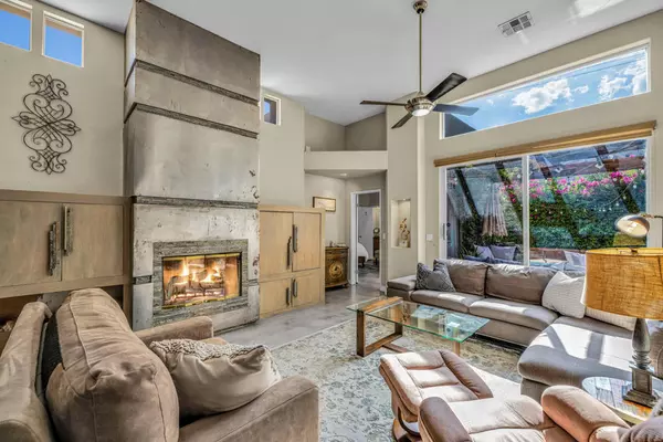 54175 Avenida Madero, La Quinta, CA 92253