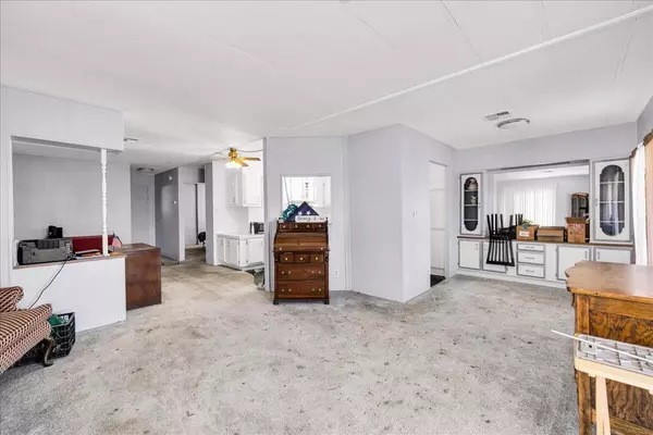 Yucca Valley, CA 92284,7425 Church ST #61