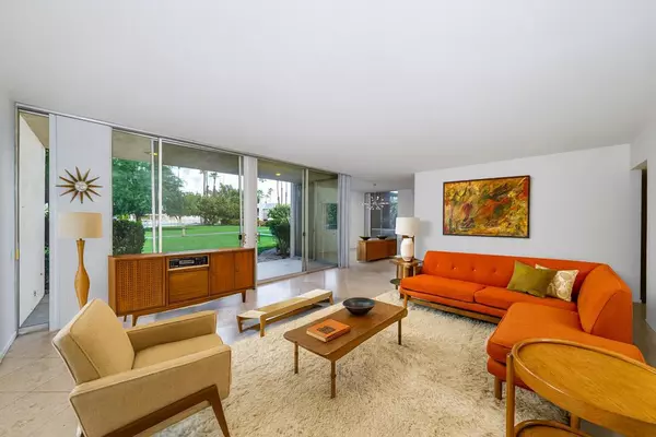 449 Desert Lakes DR, Palm Springs, CA 92264