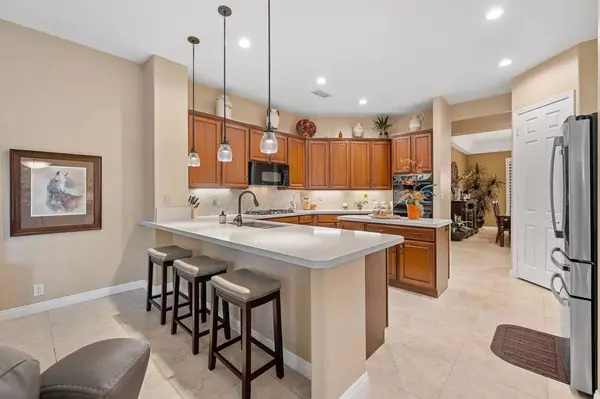 Palm Desert, CA 92260,11 Hillcrest DR