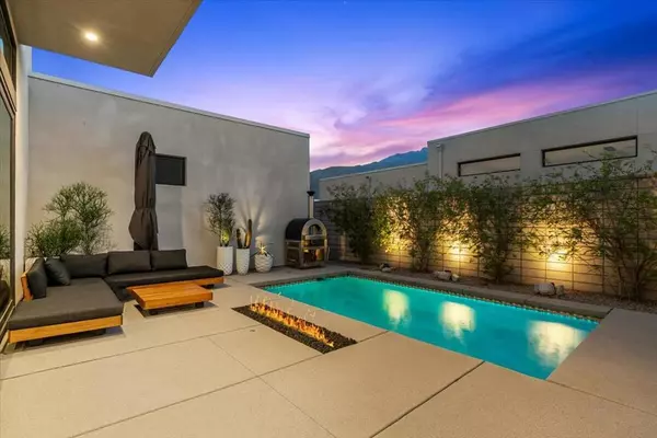 Palm Springs, CA 92262,702 Fountain Dr DR