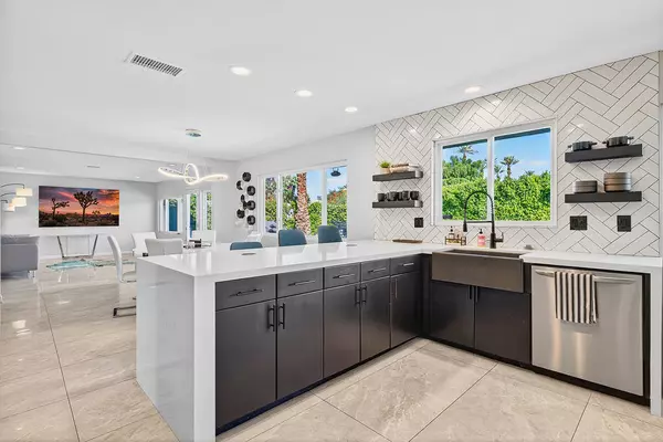 Indian Wells, CA 92210,75496 Desert Park DR