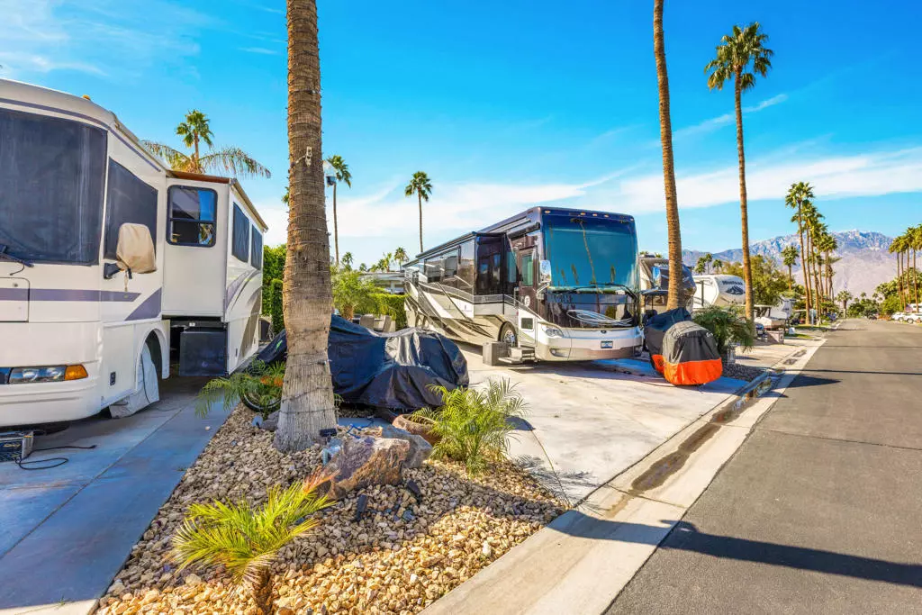 Cathedral City, CA 92234,69411 Ramon Rd #427