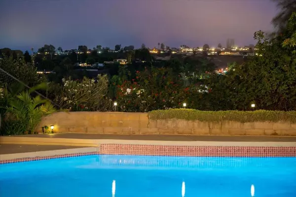 Rancho Palos Verdes, CA 90275,5046 Golden Arrow DR