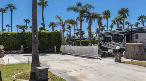 Cathedral City, CA 92234,69411 Ramon Rd #463