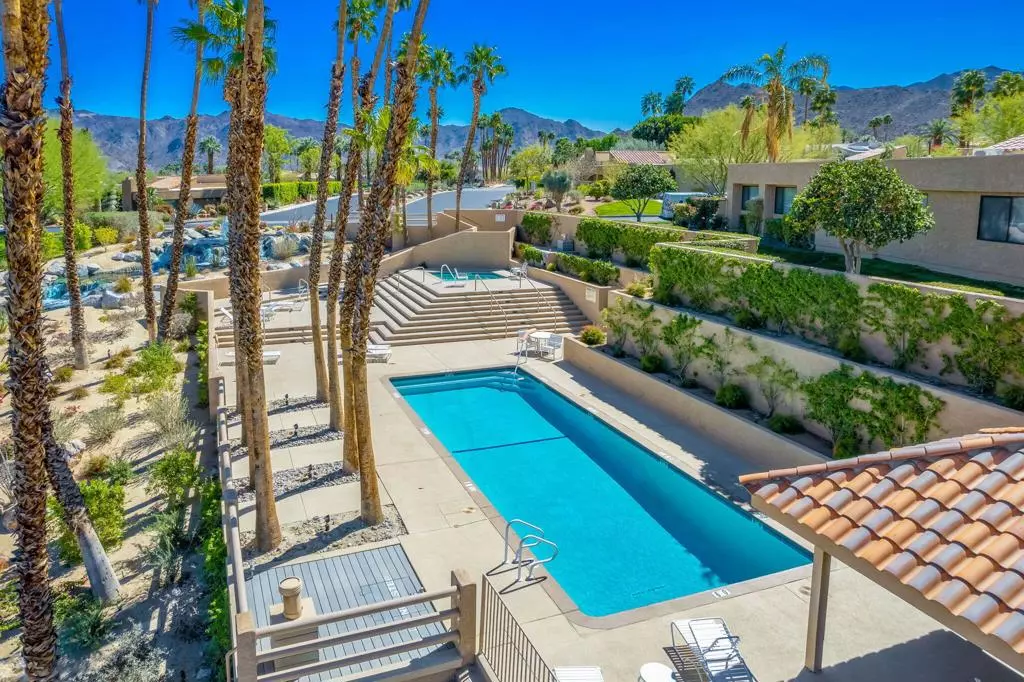 Palm Desert, CA 92260,73493 Foxtail LN