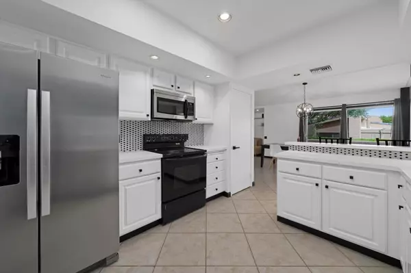 Palm Desert, CA 92260,73476 Dalea LN