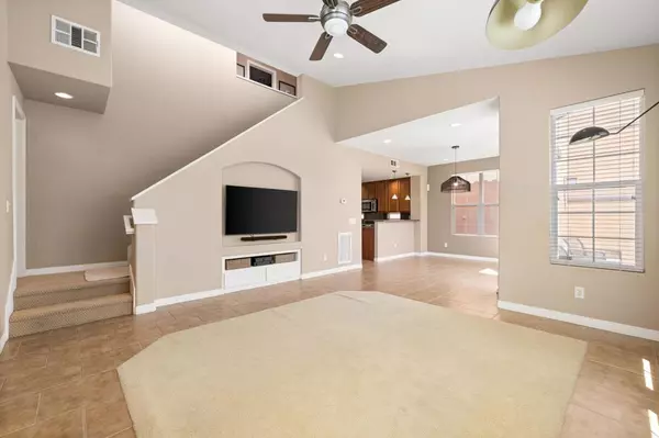 La Quinta, CA 92253,52161 Rosewood LN