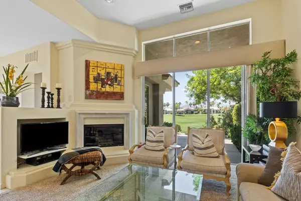 Palm Desert, CA 92211,461 Desert Holly DR