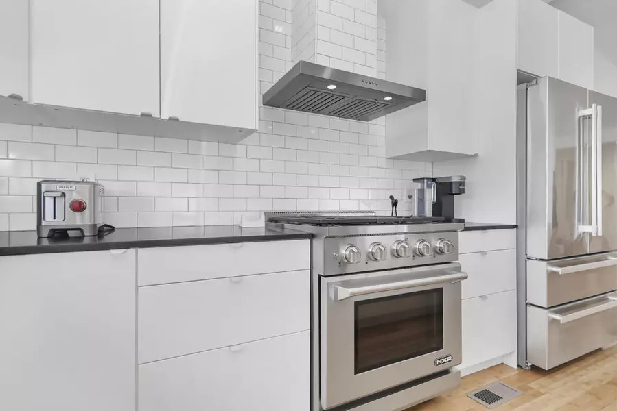 77801 Chandler WAY, Palm Desert, CA 92211