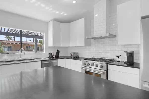 Palm Desert, CA 92211,77801 Chandler WAY