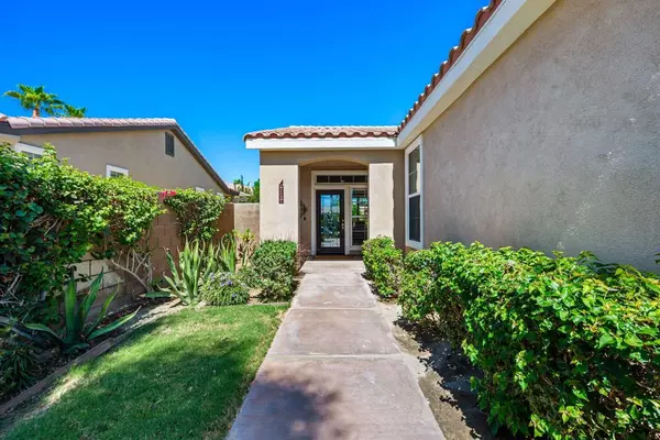 La Quinta, CA 92253,81650 Prism DR