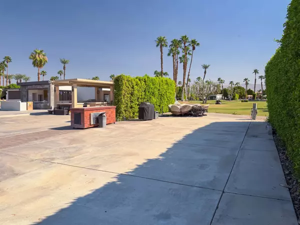Indio, CA 92201,80394 Avenue 48 #22