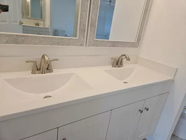 Thousand Palms, CA 92276,73420 Algonquin PL