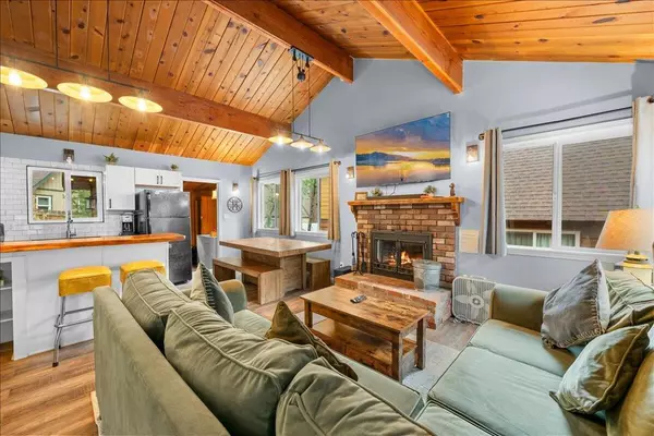 Big Bear, CA 92315,40227 Guinan LN